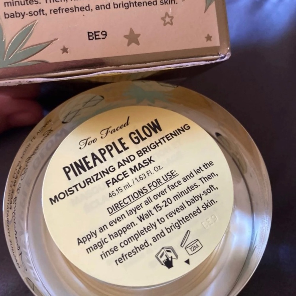 Too Faced - Picture 3 of 3